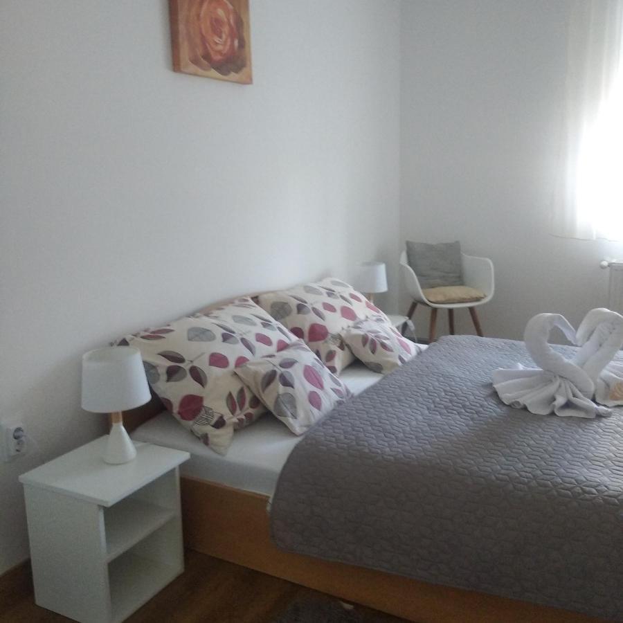 Kaptarko Apartmanhaz Demjén Екстериор снимка