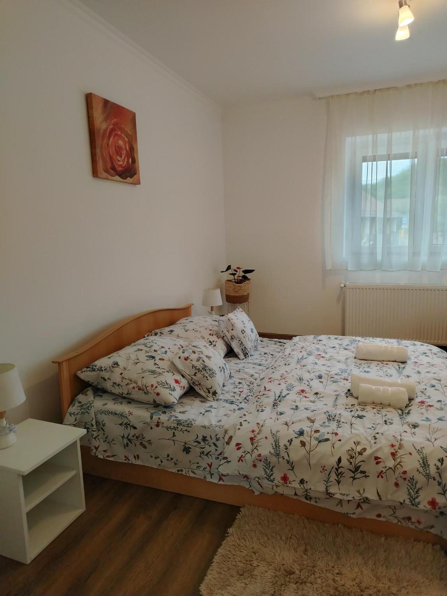 Kaptarko Apartmanhaz Demjén Екстериор снимка